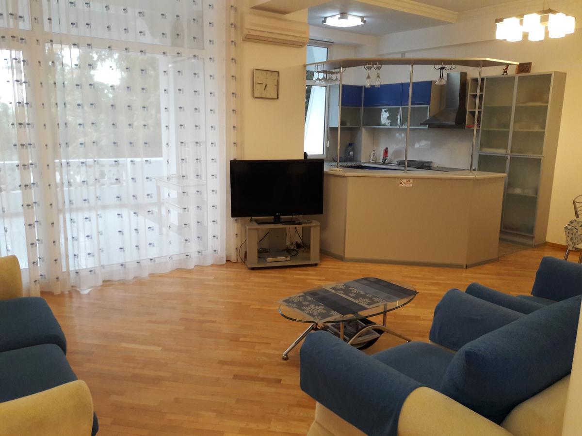 I See The Sea Nefchilyar Avenue 2 Bedroom บากู ภายนอก รูปภาพ
